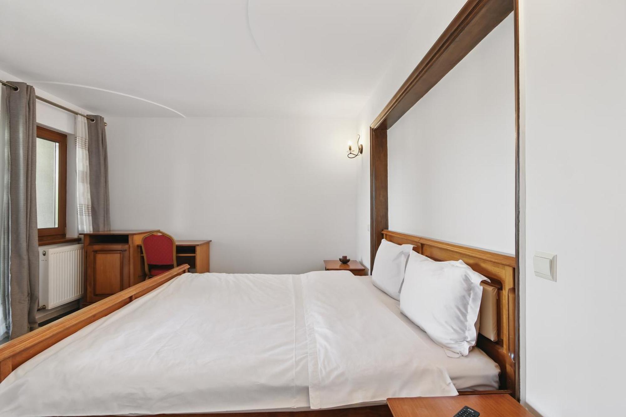 Casa Galand 호텔 Parscov 외부 사진
